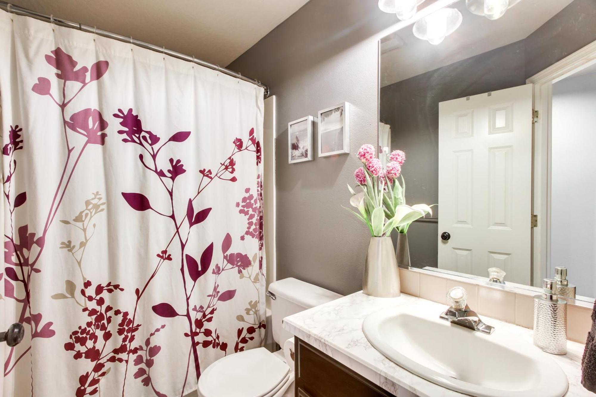 Pet-Friendly Home With Grill, 2 Mi To Autzen Stadium Springfield Exterior photo